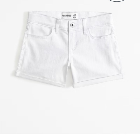 NWT Abercrombie White Mid Rise Midi Shorts Size 7/8 - Picture 1 of 2